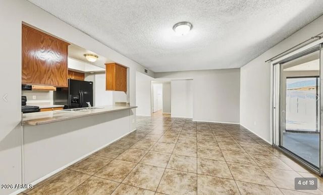 3520 W BANFF Lane, Phoenix, AZ 85053