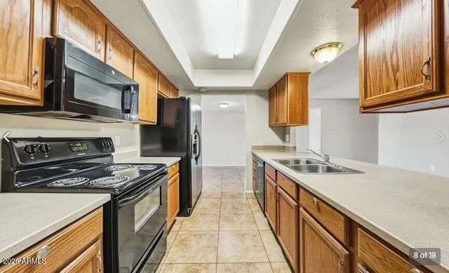 3520 W BANFF Lane, Phoenix, AZ 85053