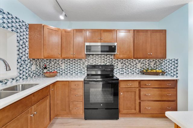 2900 SW 22nd Cir 221E, Delray Beach, FL 33445