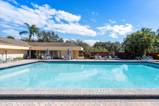 2900 SW 22nd Cir 221E, Delray Beach, FL 33445