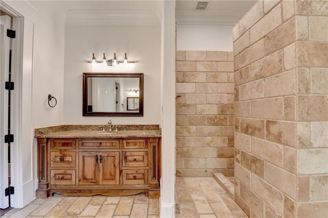 838 Middle Fork Trail, Suwanee, GA 30024