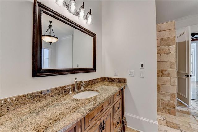 838 Middle Fork Trail, Suwanee, GA 30024