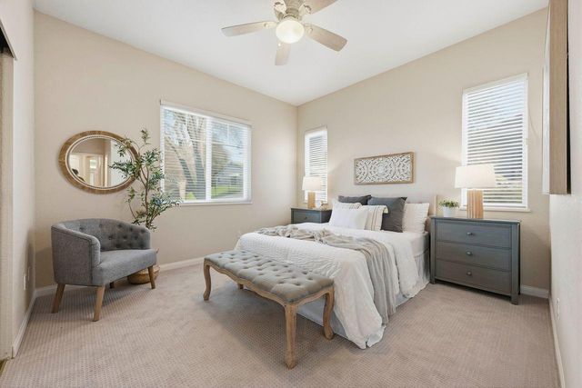 682 Diamond Glen Cir, Folsom, CA 95630