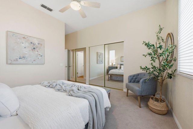 682 Diamond Glen Cir, Folsom, CA 95630