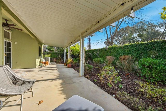 682 Diamond Glen Cir, Folsom, CA 95630