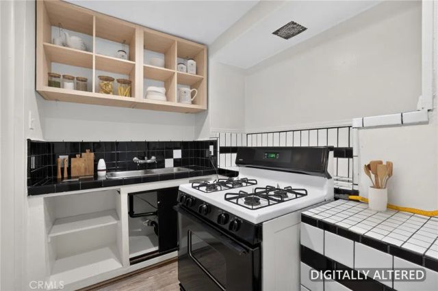1274 S Beverly Glen, Los Angeles, CA 90024