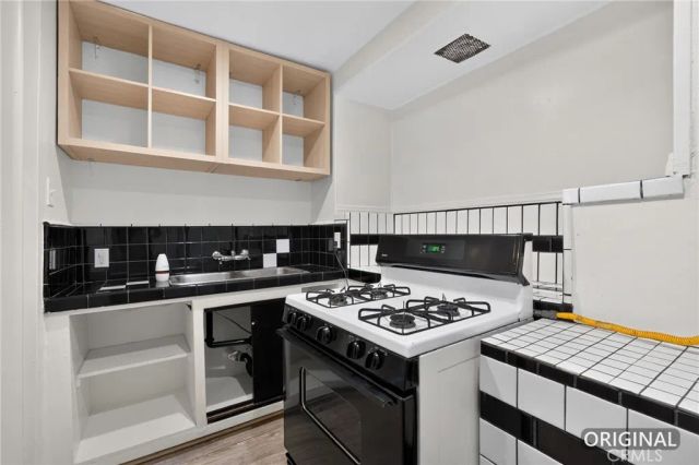 1274 S Beverly Glen, Los Angeles, CA 90024