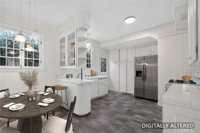 1274 S Beverly Glen, Los Angeles, CA 90024