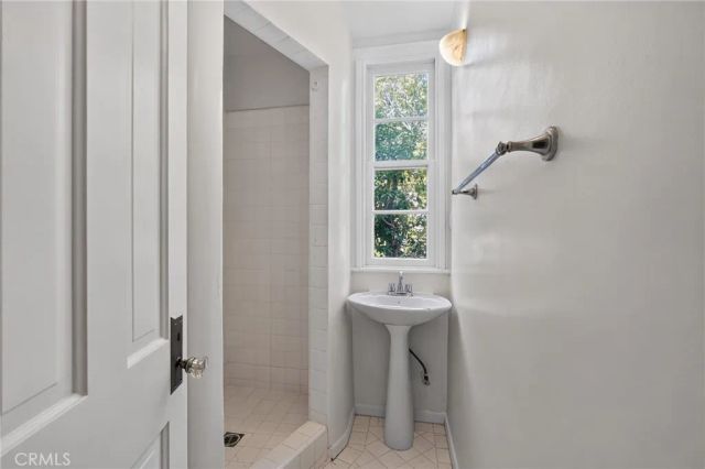 1274 S Beverly Glen, Los Angeles, CA 90024