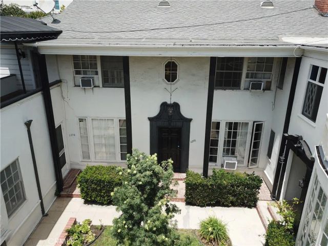 1274 S Beverly Glen, Los Angeles, CA 90024