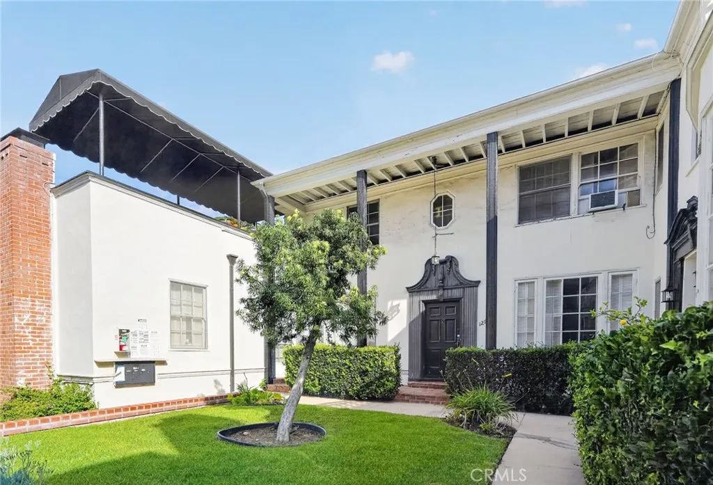 1274 S Beverly Glen, Los Angeles, CA 90024