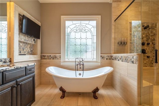 207 Gold Leaf Lane, Canton, GA 30114