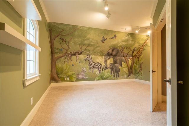 207 Gold Leaf Lane, Canton, GA 30114