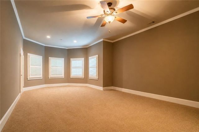 207 Gold Leaf Lane, Canton, GA 30114