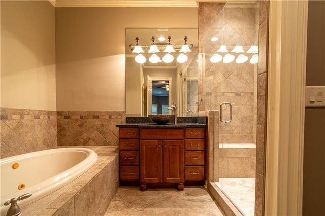 207 Gold Leaf Lane, Canton, GA 30114