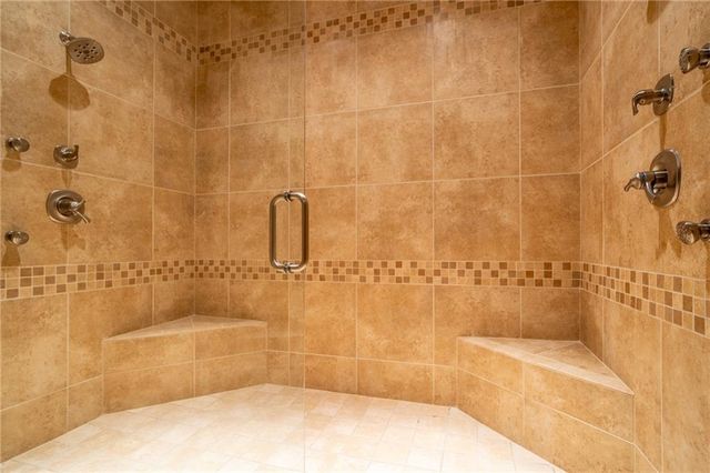 207 Gold Leaf Lane, Canton, GA 30114