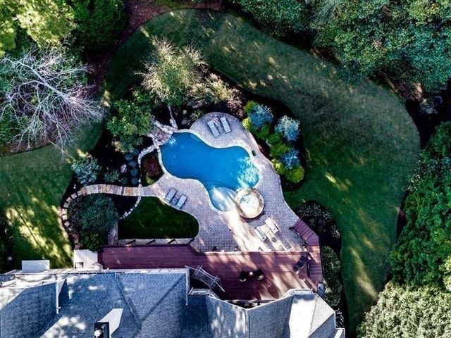 207 Gold Leaf Lane, Canton, GA 30114
