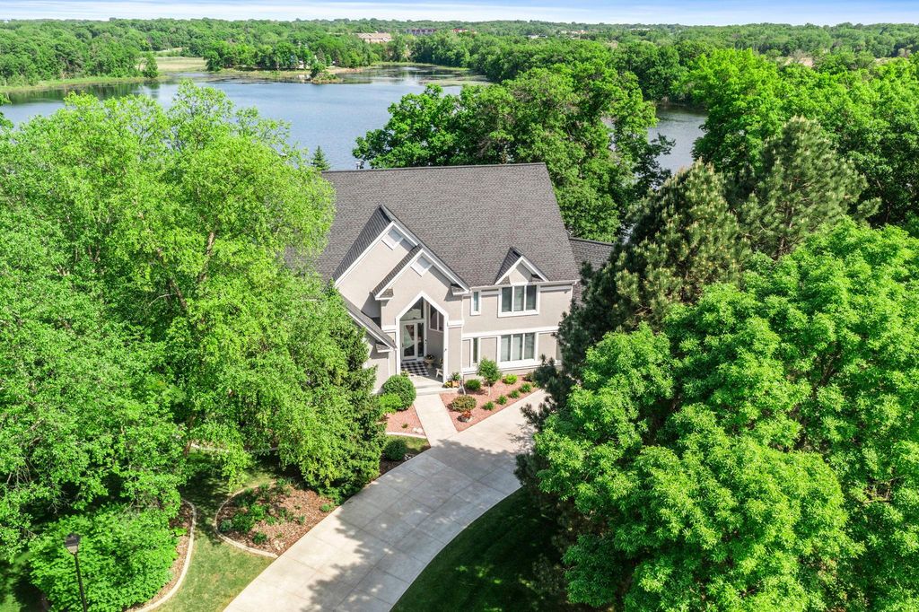 16584 Klamath Terrace, Lakeville, MN 55044 — exterior