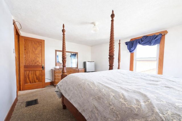 856 Capital Avenue NE, Battle Creek, MI 49017