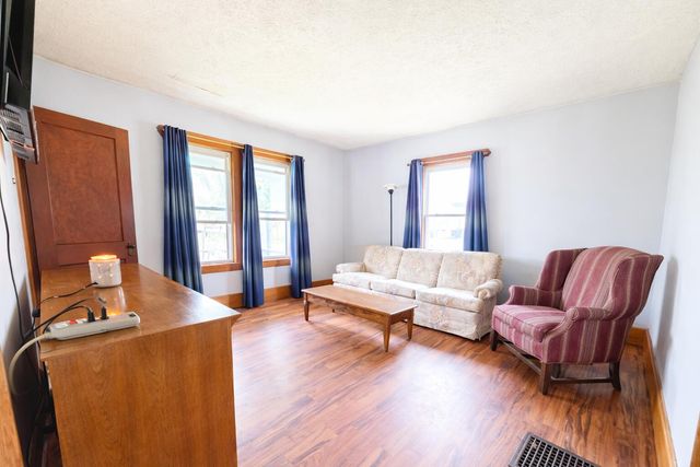 856 Capital Avenue NE, Battle Creek, MI 49017