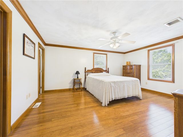 615 Taunton Avenue, Seekonk, MA 02771