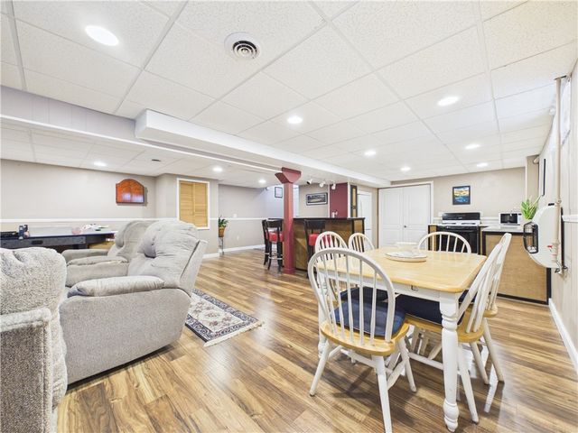 615 Taunton Avenue, Seekonk, MA 02771