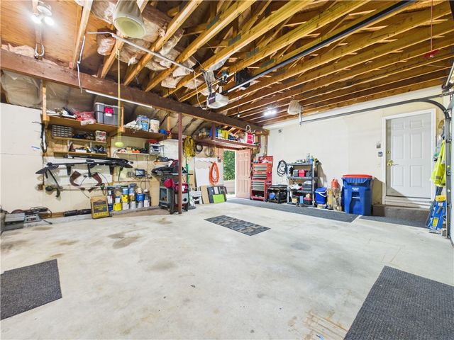 615 Taunton Avenue, Seekonk, MA 02771