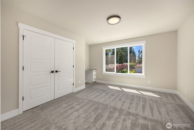 15002 75th Avenue NE, Kenmore, WA 98028