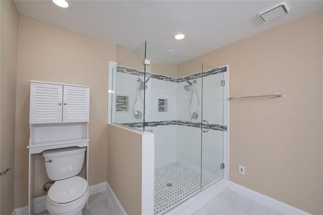 3275 NE Lenox Road NE 207, Atlanta, GA 30324