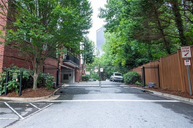 3275 NE Lenox Road NE 207, Atlanta, GA 30324