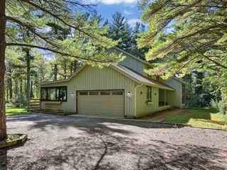 8505 Concord Drive, Bull Valley, IL 60098