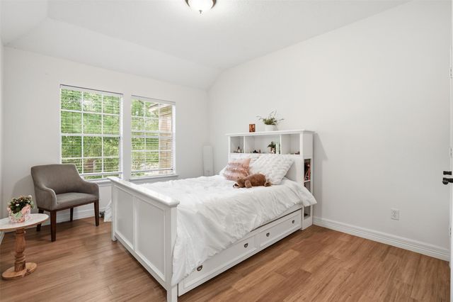 73 W Sandalbranch Circle, The Woodlands, TX 77382