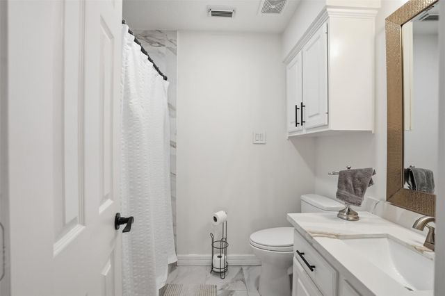 73 W Sandalbranch Circle, The Woodlands, TX 77382