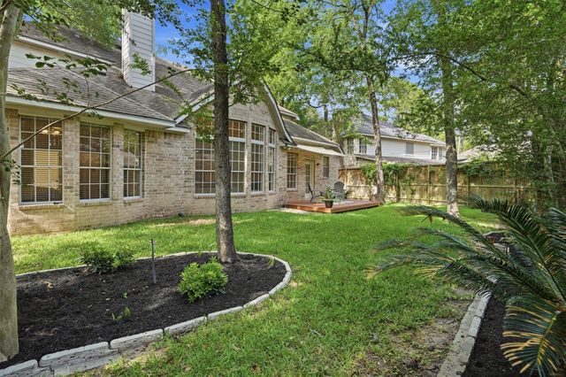 73 W Sandalbranch Circle, The Woodlands, TX 77382