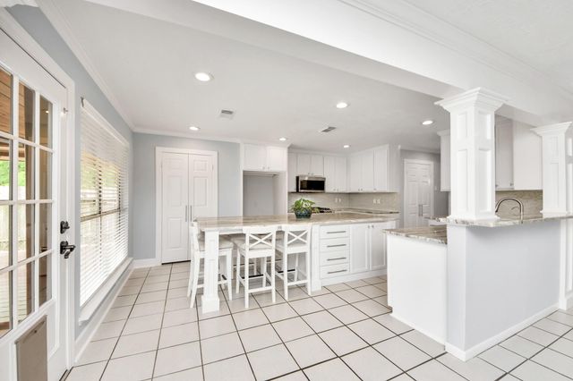 8402 Rose Garden Drive, Houston, TX 77083