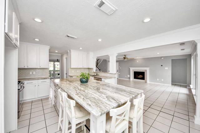 8402 Rose Garden Drive, Houston, TX 77083