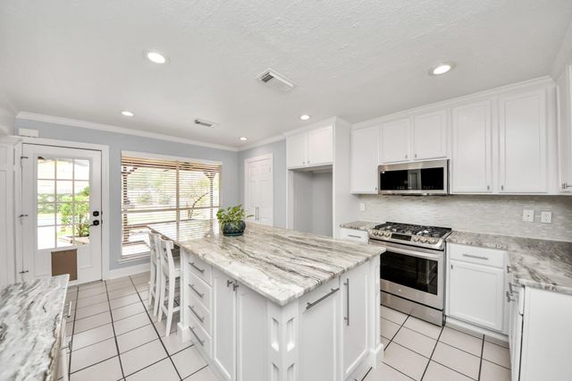 8402 Rose Garden Drive, Houston, TX 77083