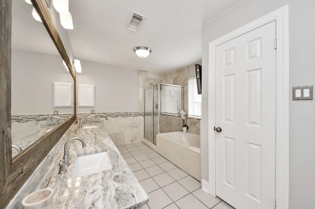 8402 Rose Garden Drive, Houston, TX 77083