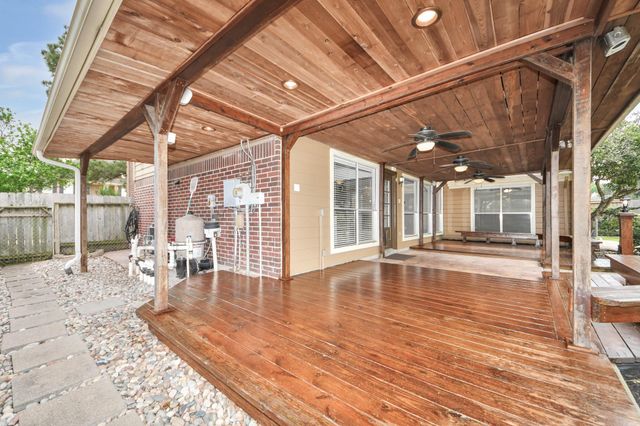 8402 Rose Garden Drive, Houston, TX 77083