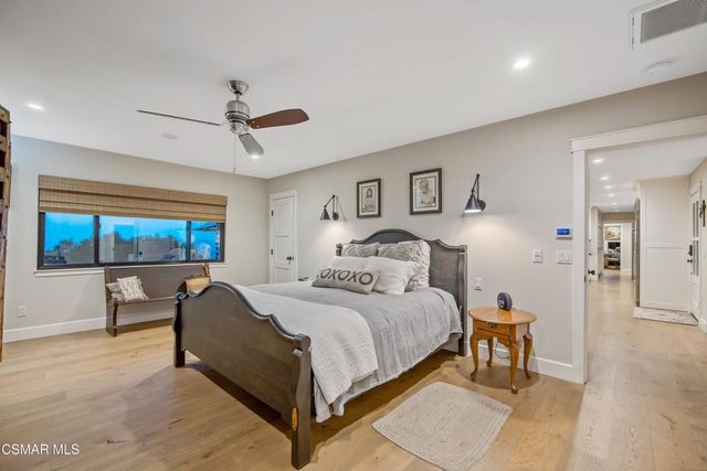 20 La Cam Road, Newbury Park, CA 91320