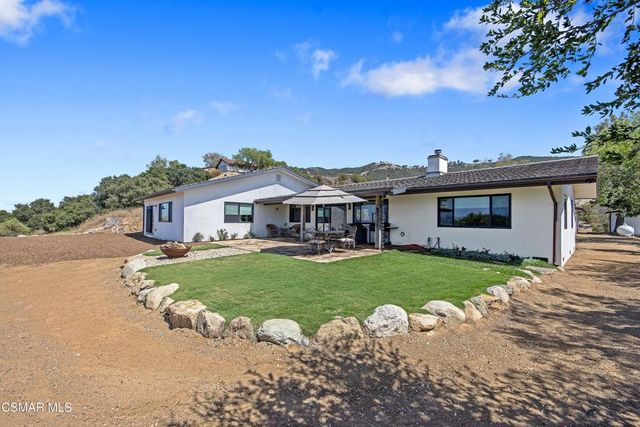 20 La Cam Road, Newbury Park, CA 91320