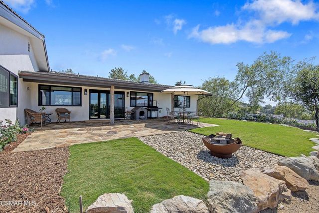 20 La Cam Road, Newbury Park, CA 91320