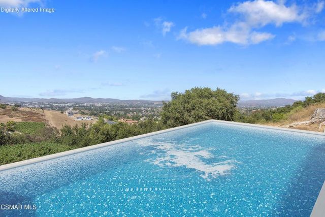 20 La Cam Road, Newbury Park, CA 91320
