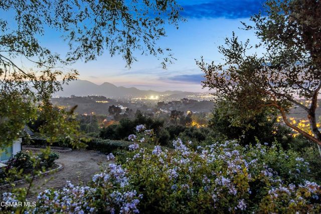 20 La Cam Road, Newbury Park, CA 91320
