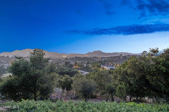 20 La Cam Road, Newbury Park, CA 91320