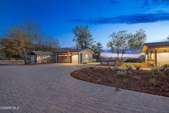 20 La Cam Road, Newbury Park, CA 91320