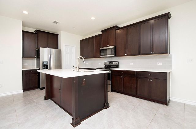 1209 Natchez TRL 99, Leander, TX 78641
