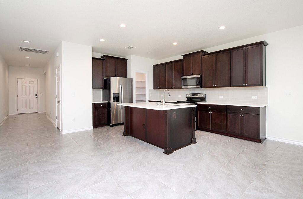 1209 Natchez TRL 99, Leander, TX 78641