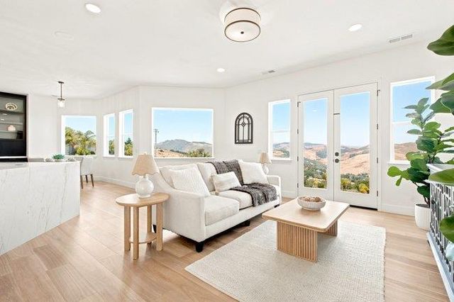 2774 Butterfly Court, San Juan Bautista, CA 95045