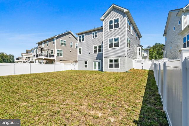 4322 SHAKESPEARE CIR, White Plains, MD 20695